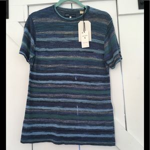 Levi’s Striped top